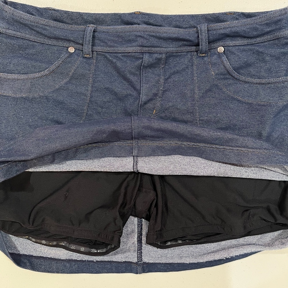 Athleta Bettona Dark Blue Denim-look Skort - Picture 8 of 12